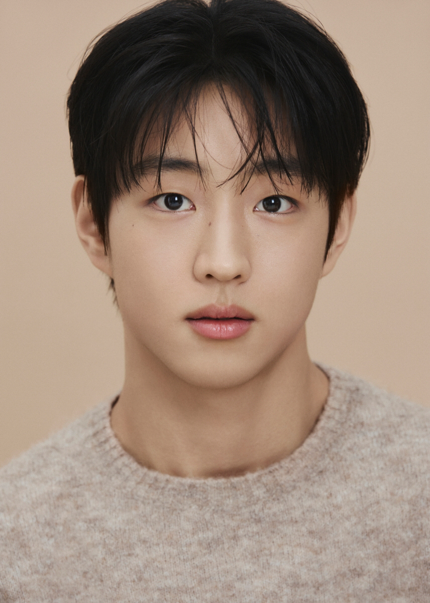 [공식] 신예 허준서, '아이돌아이' 캐스팅…185㎝ 완벽 피지컬+소년미…