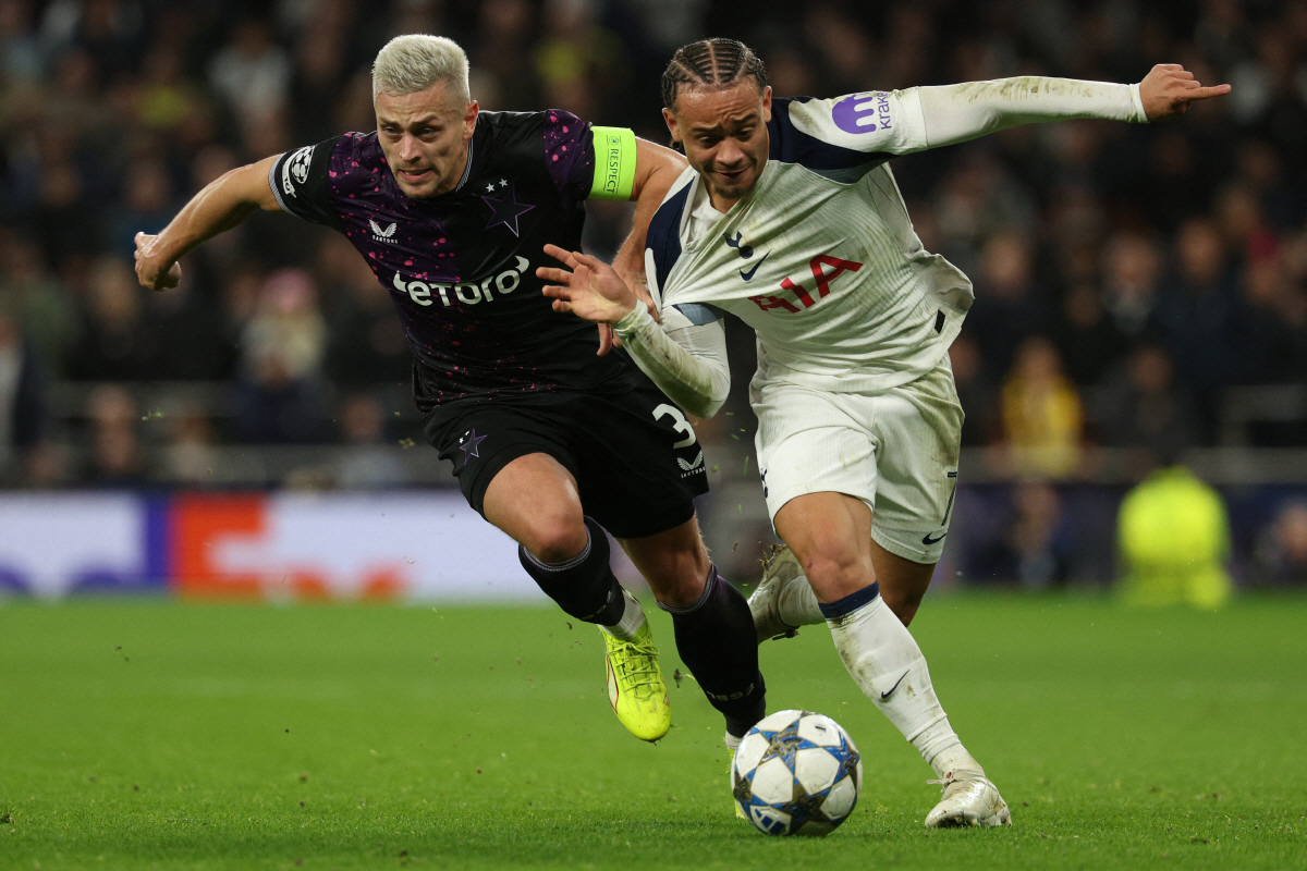 英 깜짝 폭로! "제발 손흥민 반만 해줘"→ 1000억 가치 채울까…SO…