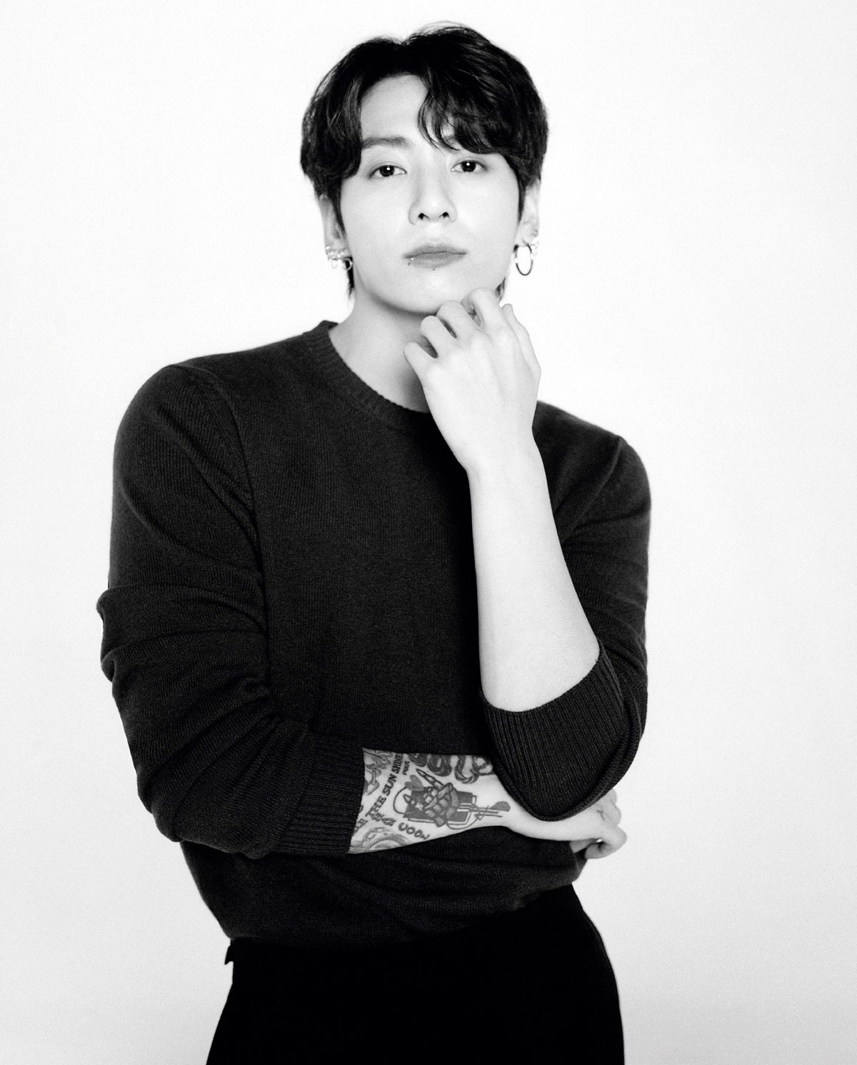 [공식]BTS 정국, 누구 남자 됐나…직접 소감 "특별하게 느껴진다"