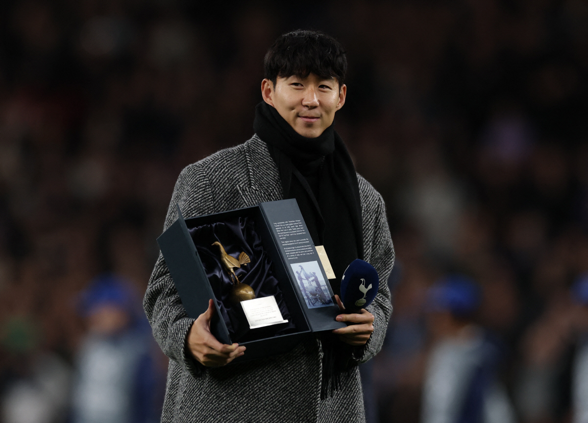 "대참사!" '영원한 캡틴' 손흥민 와도 안 된다…토트넘 매진→흥행 실패…