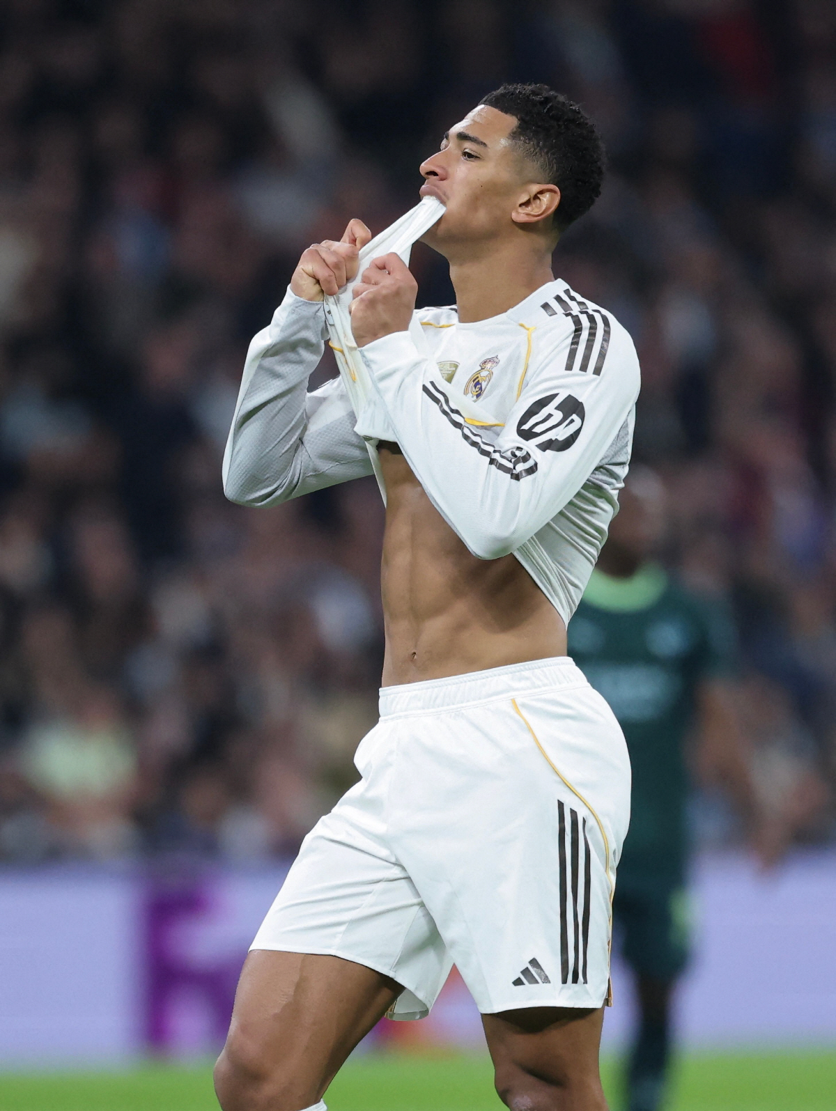 "집어던지지 않았어요!" 레알 마드리드 '불화설' 중심…'1억 1500만…