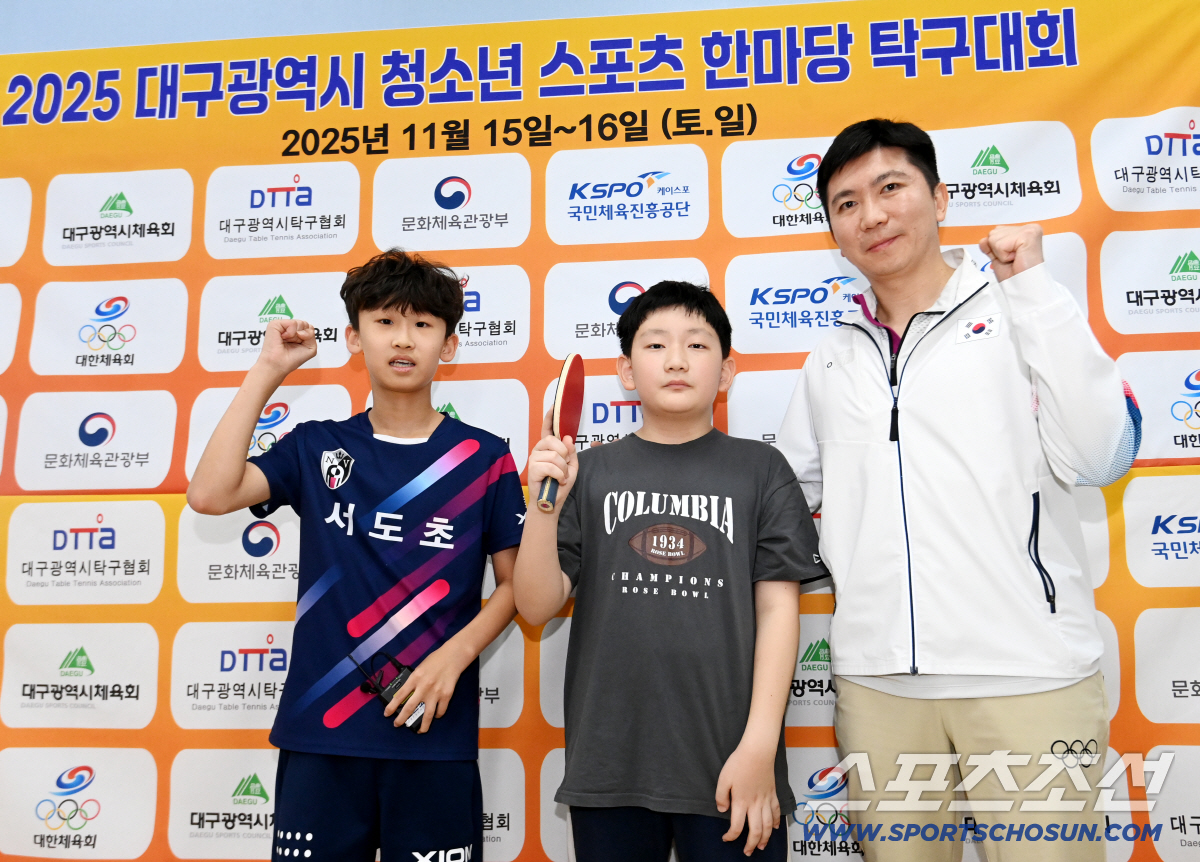 "유승민 회장님,제가 한번 이겨보겠습니다!" 대구 탁구장에 깜짝등장한 '…