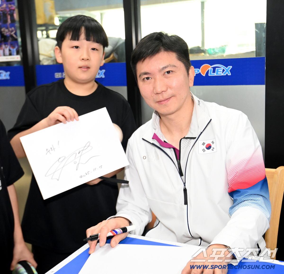 "유승민 회장님,제가 한번 이겨보겠습니다!" 대구 탁구장에 깜짝등장한 '…