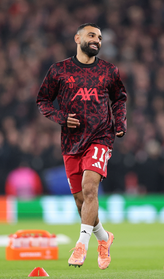 '손흥민 딱 기다려! 내가 미국 간다'...'역대급 폭탄 발언' 살라 리버풀 떠나 MLS행 가능성 "시카고가 원해"