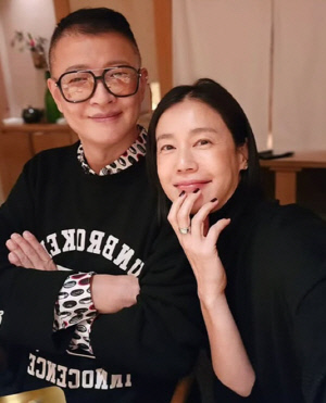 '김호진♥' 김지호, 日식당 혹평 