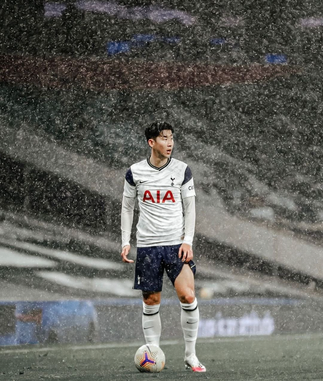 "손흥민과 비교 불가피" SON 방문 후 주목 받는 '등번호 7번'…쏘니…