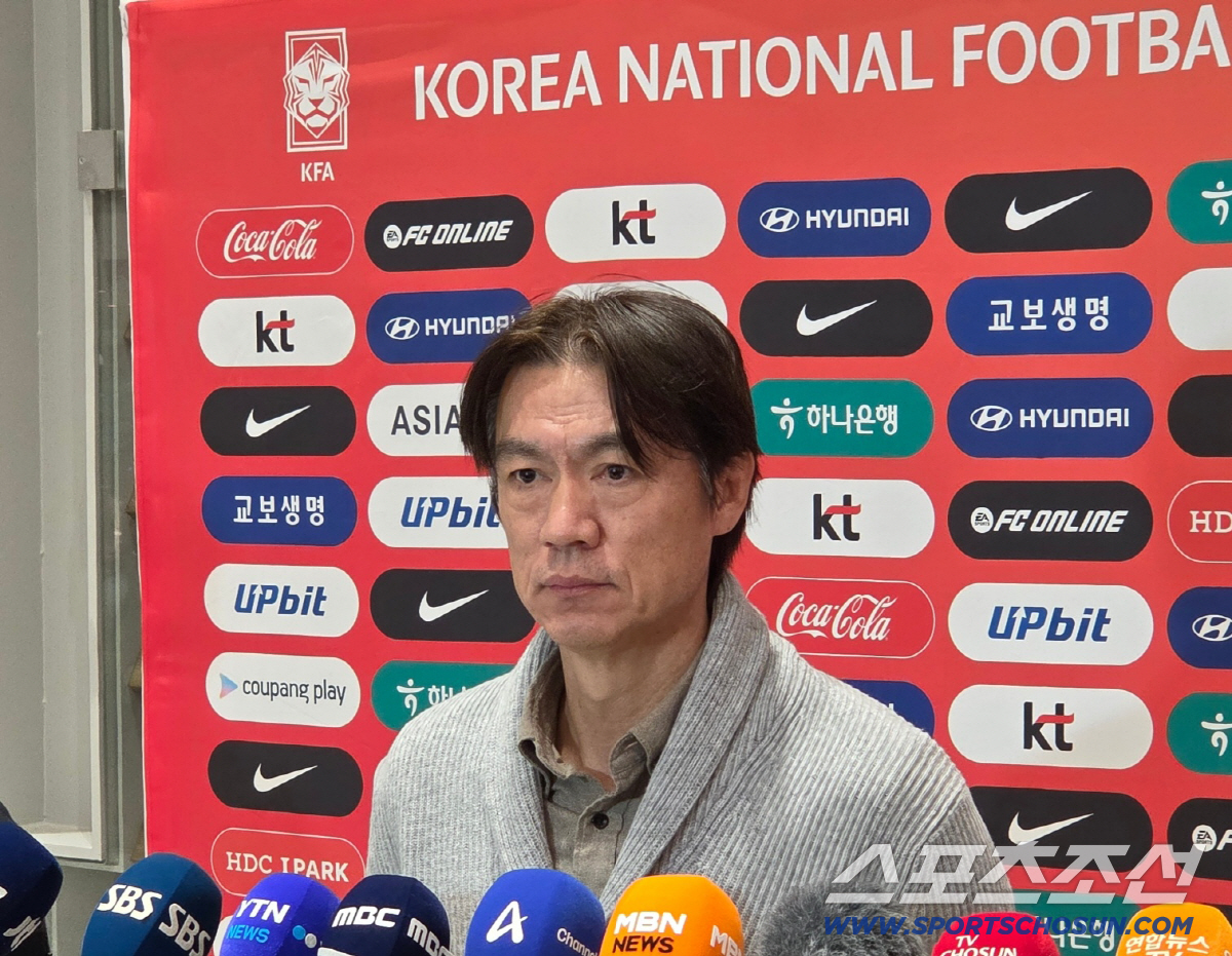 "훈련과 회복 잘 되느냐가 가장 중요" 홍명보 감독이 밝힌 베이스캠프의 …