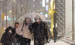 토요일 전국에 눈비…중부 내륙 최대 15㎝ 폭설