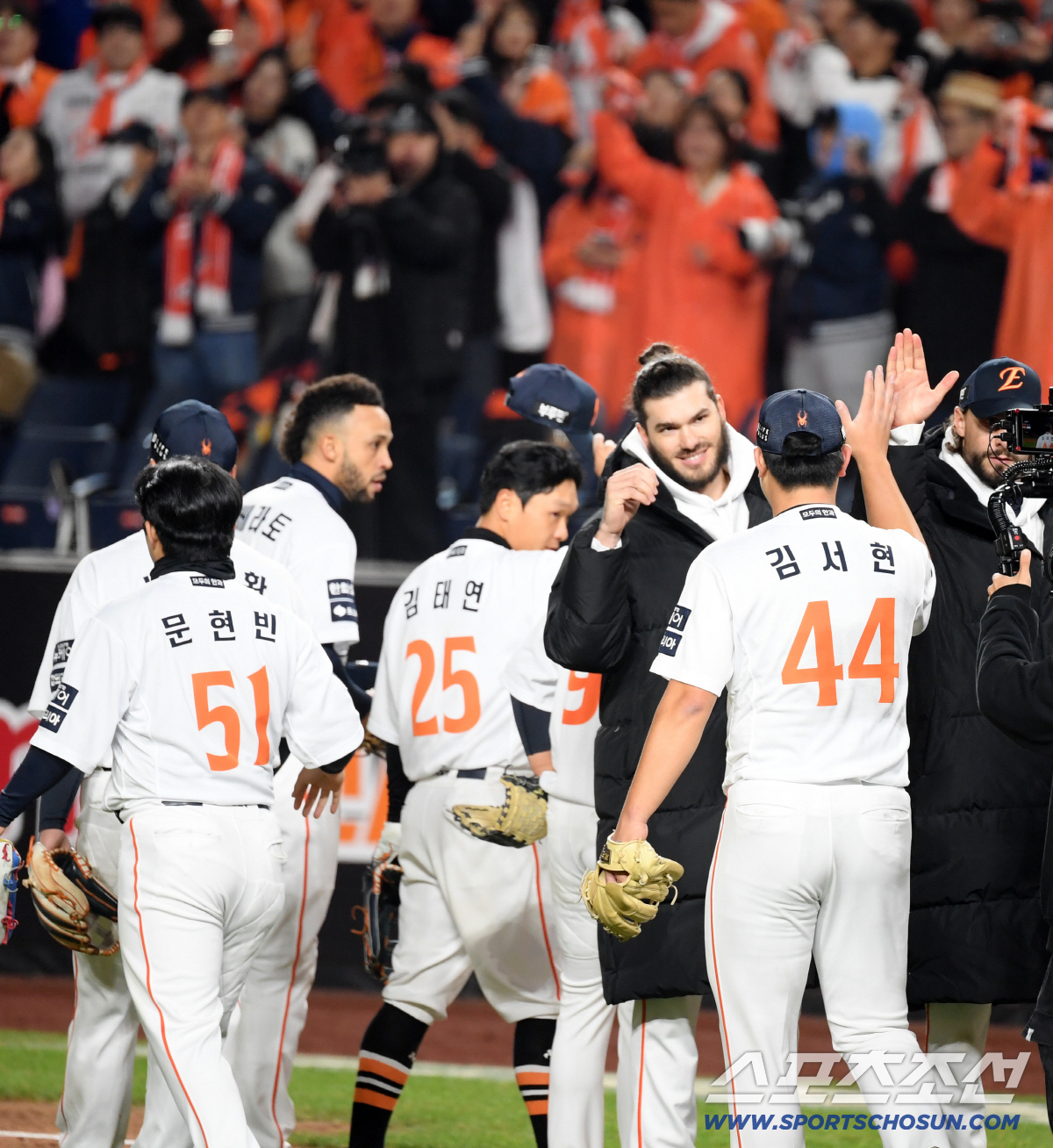 앞으로 이런 외인 또 있을까? 끝나지 않는 한화 사랑 "내 딸은 영원히 …