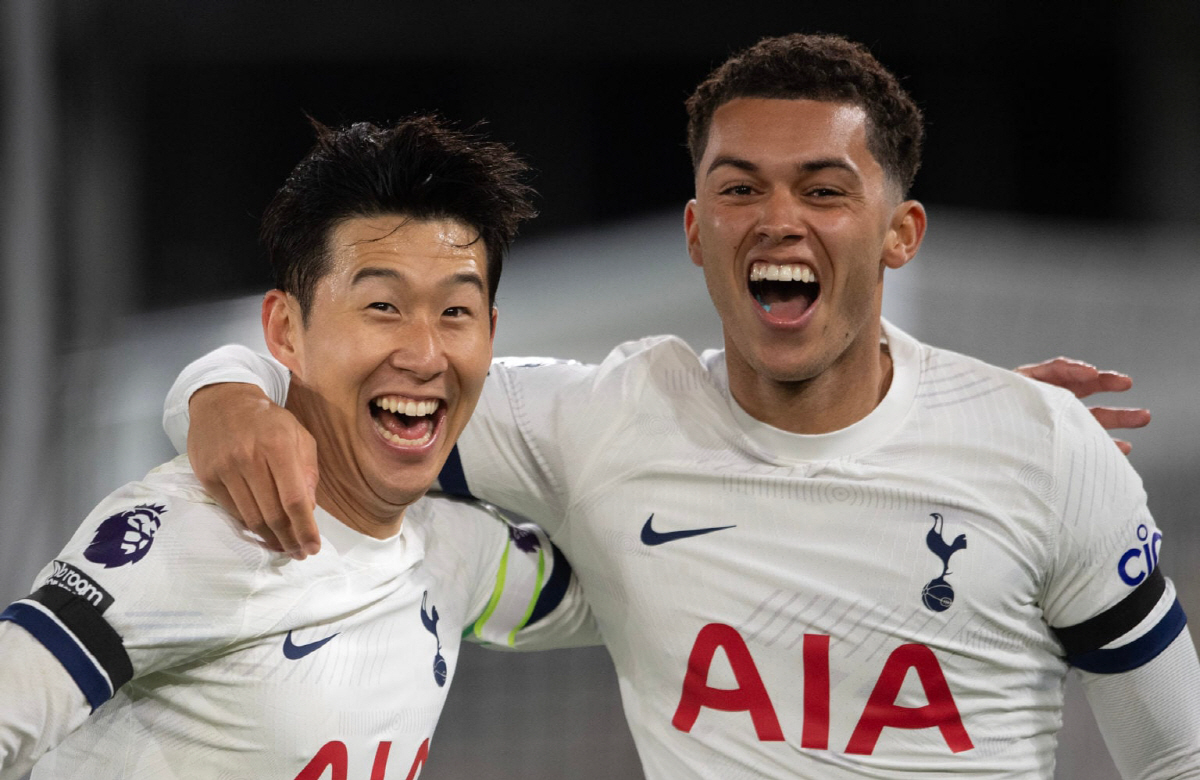 '손흥민 형 나 어떻게 해요?' SON 우승 영웅 여기서 끝이다, 2년 …