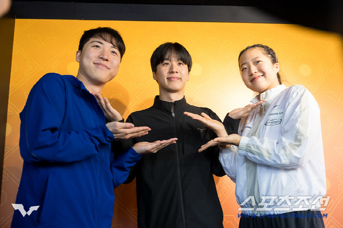 "만리장성에 이런 압승이라니!" 임종훈X신유빈 '세계1위'중국조 꺾고 WTT파이널스 사상 첫 결승행![WTT파이널스 홍콩]