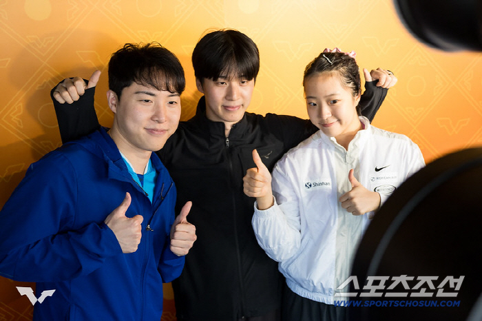 "美쳤다!하루2번 만리장성 넘고 우승" 임종훈-신유빈,中남녀1위조 3대0…