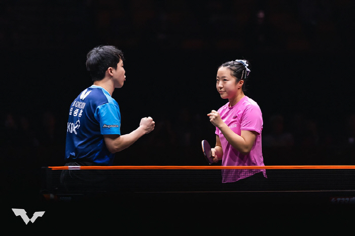 "美쳤다!하루2번 만리장성 넘고 우승" 임종훈-신유빈,中남녀1위조 3대0…