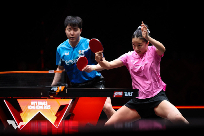 "美쳤다!하루2번 만리장성 넘고 우승" 임종훈-신유빈,中남녀1위조 3대0…