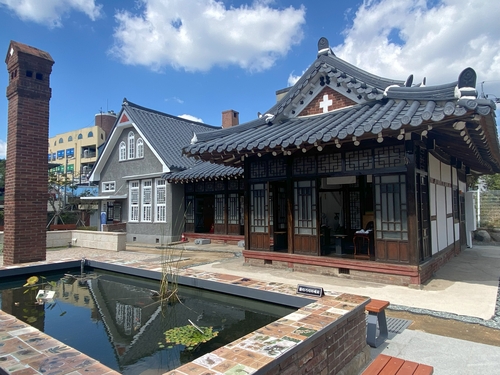 [빈집의 재탄생] 철거 위기 근대가옥, '인문학당'으로 다시 호흡