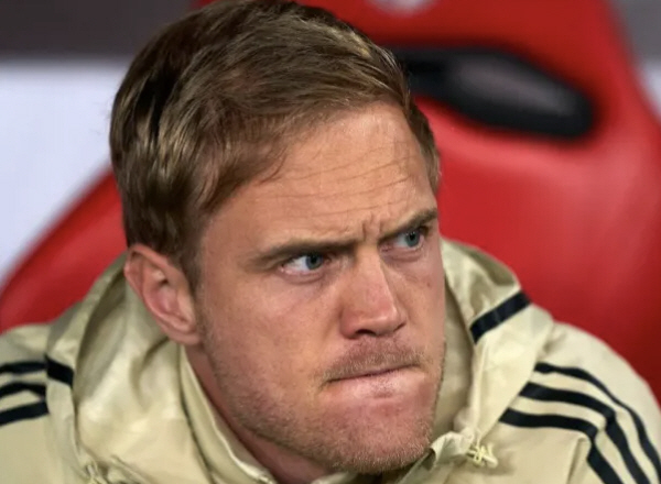 [공식발표]"J리그는 韓 감독에 관심없다" 명문 감바 오사카, 88년생 …