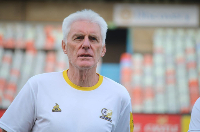 '인종차별+성차별 의혹' 남아공 감독 해명 "그럴 의도 無, 유감"…협회…