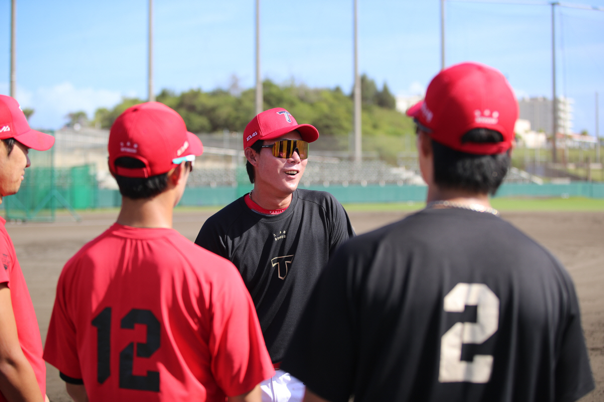 '압도적 1위 유출' KIA, 롯데와 트레이드 한 수 되나…"언제든지 빈…