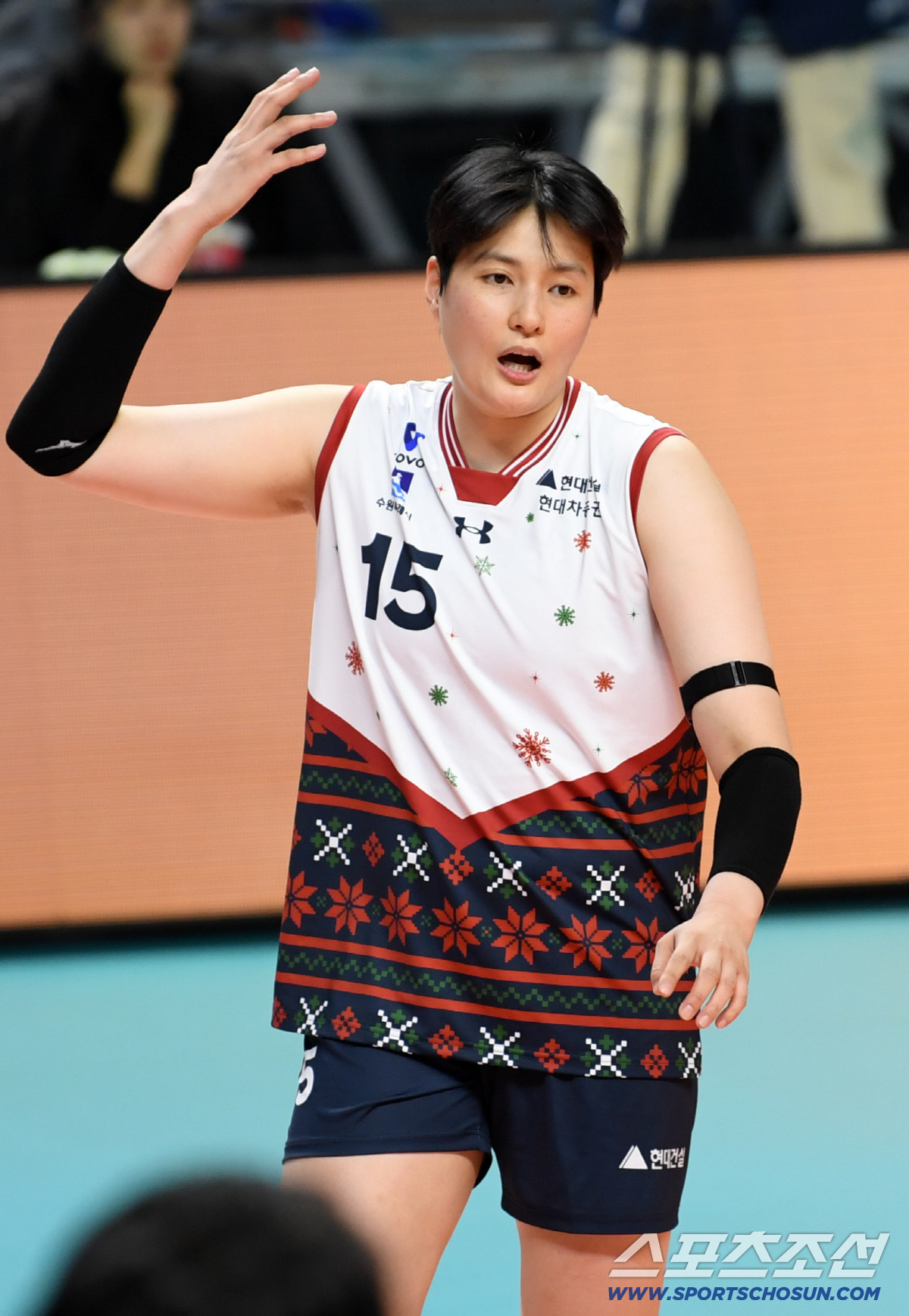 '클래스는 영원하다' 밝은 표정으로 코트 누비는 김희진, 현대건설 복덩이…