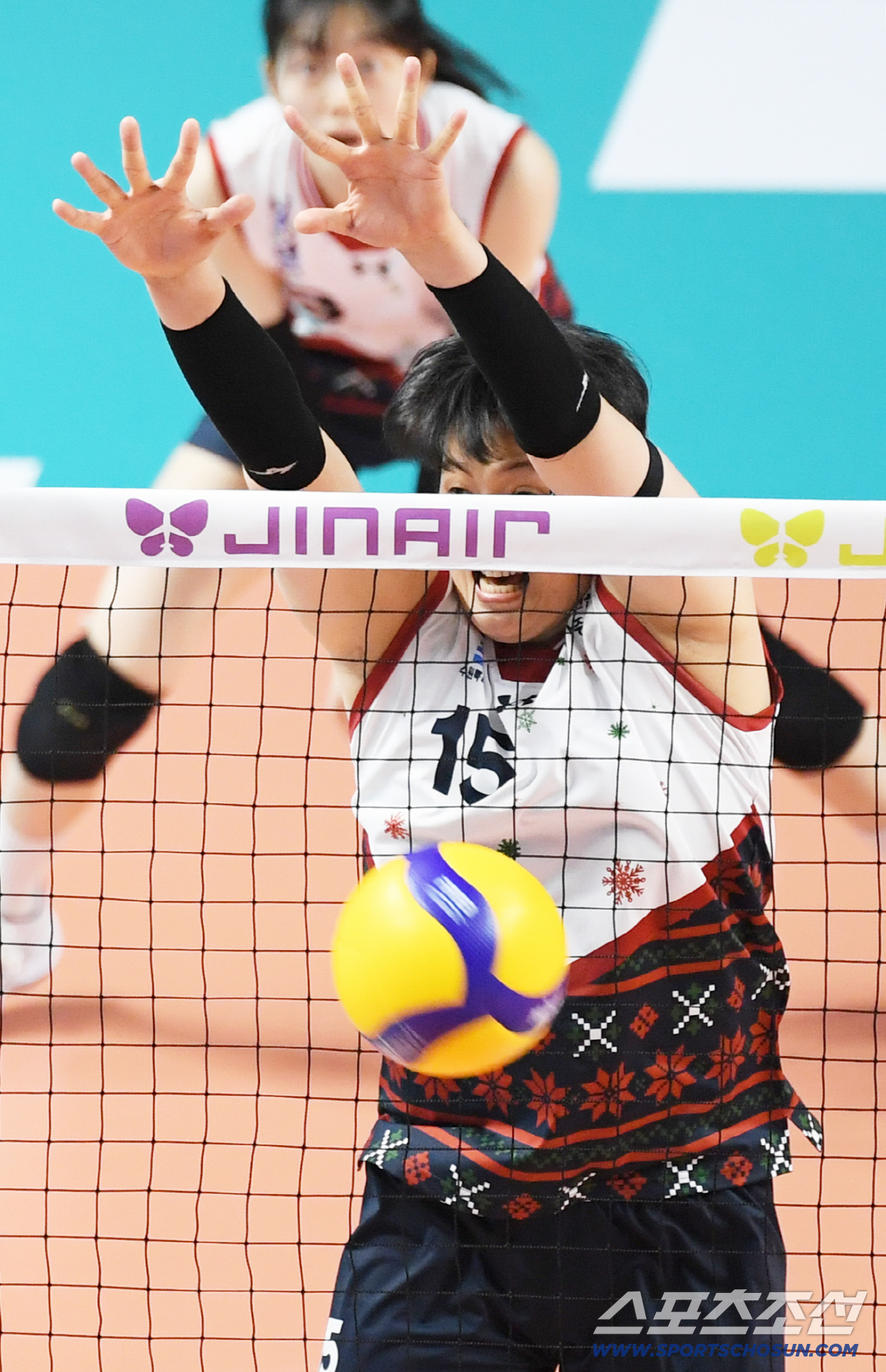 '클래스는 영원하다' 밝은 표정으로 코트 누비는 김희진, 현대건설 복덩이…