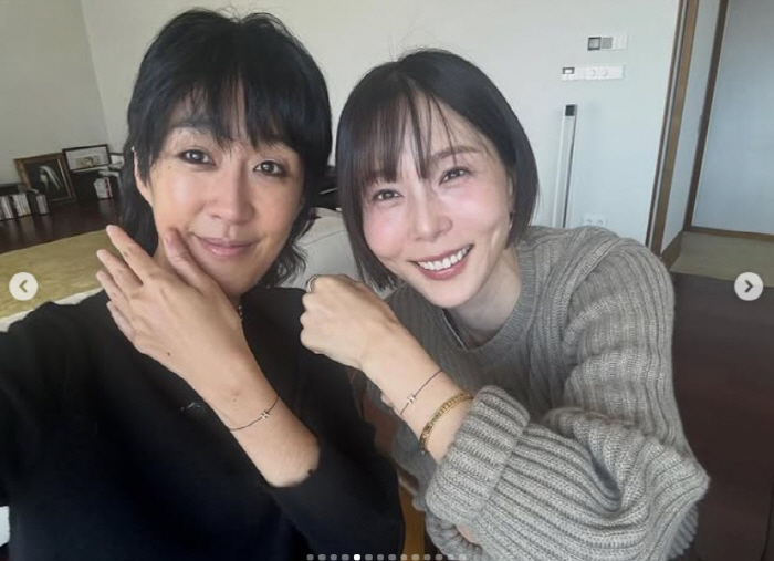 '이혼' 홍진경, 아이러니한 근황…'커플팔찌' 모델 됐다