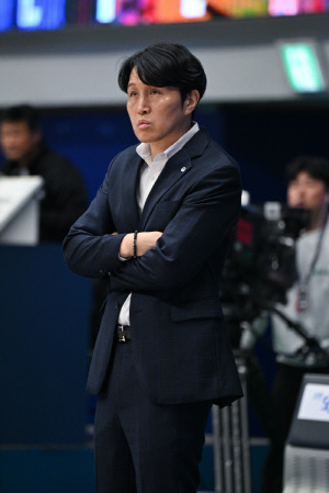 [현장인터뷰] 위성우 우리은행 감독, 