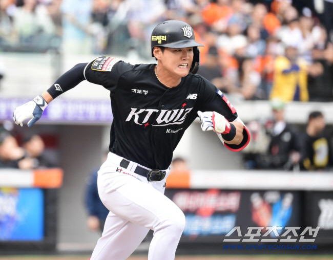 FA 보상 선수로 5푼 타자를 왜 뽑아? 숨은 이유가 있었다