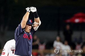 프로야구 롯데 내야수 정훈 은퇴…