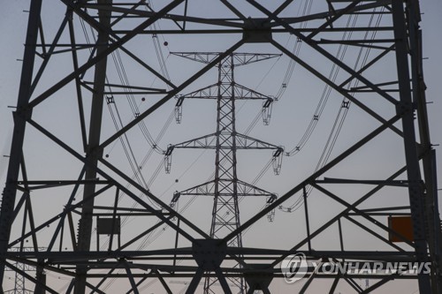 전북 시군 의회 "용인 반도체 클러스터 전북으로 이전해야"