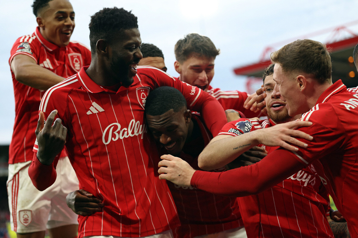 손흥민 없자 박살났다..."형편없다, 진짜 짜증난다" 프랭크 감독 극대노…