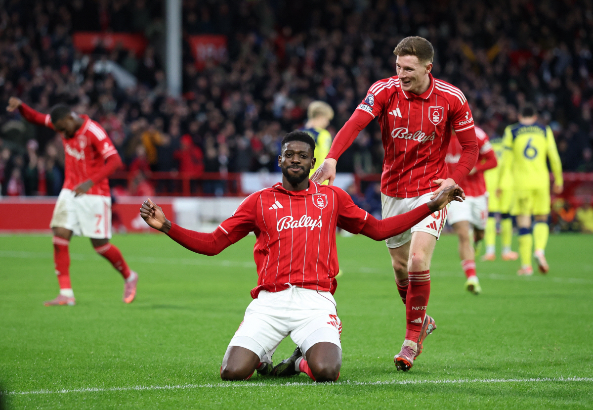 손흥민 없자 박살났다..."형편없다, 진짜 짜증난다" 프랭크 감독 극대노…