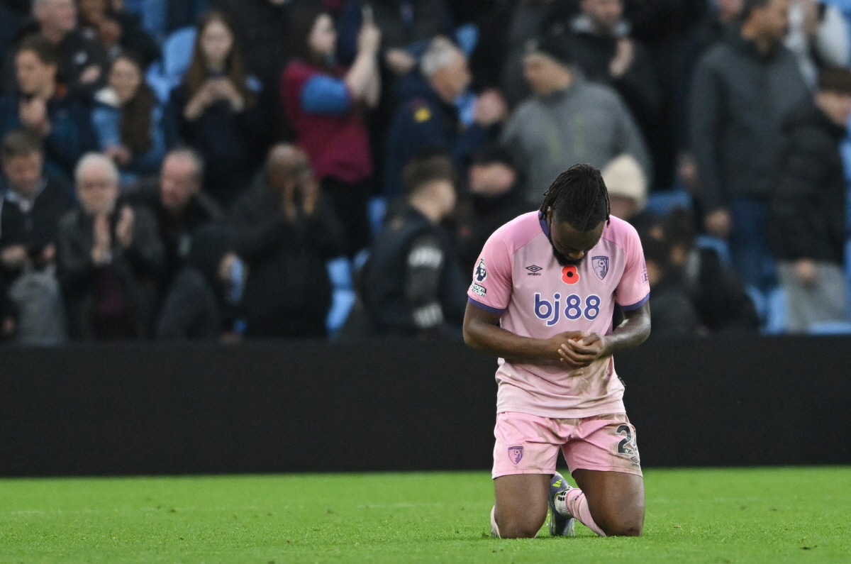 SON 섭섭할라, '손흥민보다 돈 더 줄게!' 토트넘 애걸복걸...EPL…