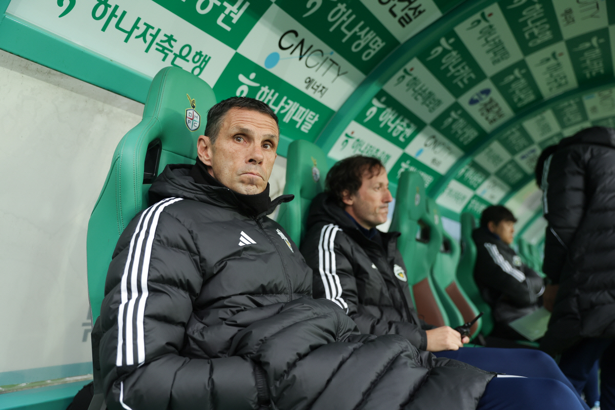 포옛 유산 누가 물려 받을까…전북 향한 뜨거운 관심, 해답은 지난해에 있…