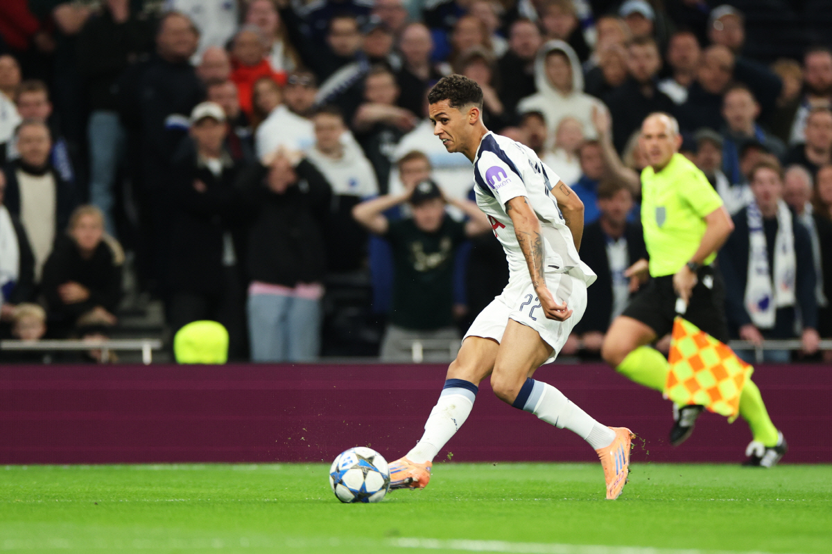 쏘니 나 어떡해..."손흥민 사상 첫 우승 일등 공신"→"토트넘 판매 준…