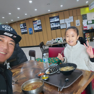 안재욱 9세 딸, 제2의 김연아 되나...피겨스케이팅 승급시험합격 