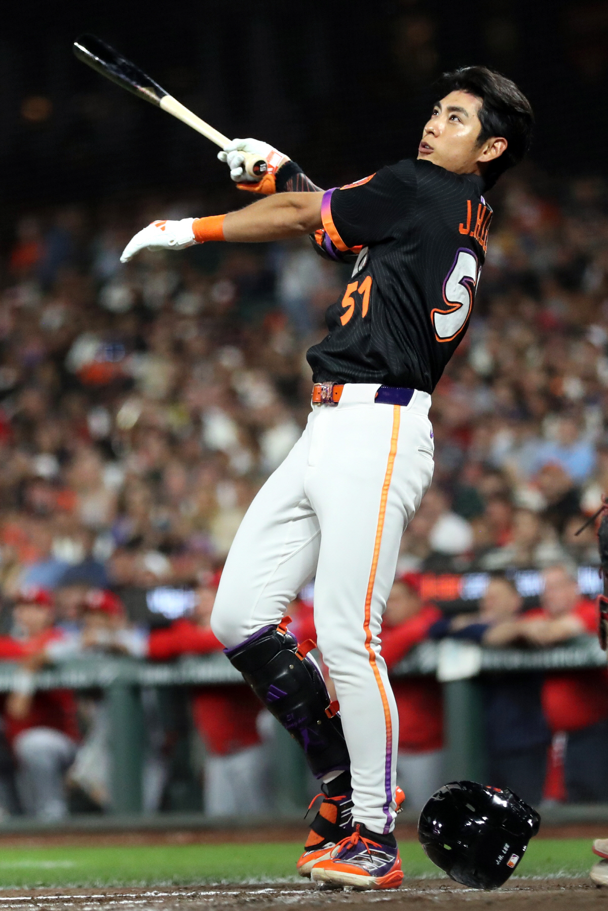 'SF 1663억 투자 후회?' 이정후 어쩌면 위기…비운의 다저스 방출 …