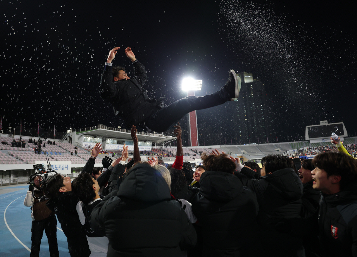 [현장인터뷰]'K리그1 생존경쟁' 이영민 부천 감독 "스쿼드 구성 신중……