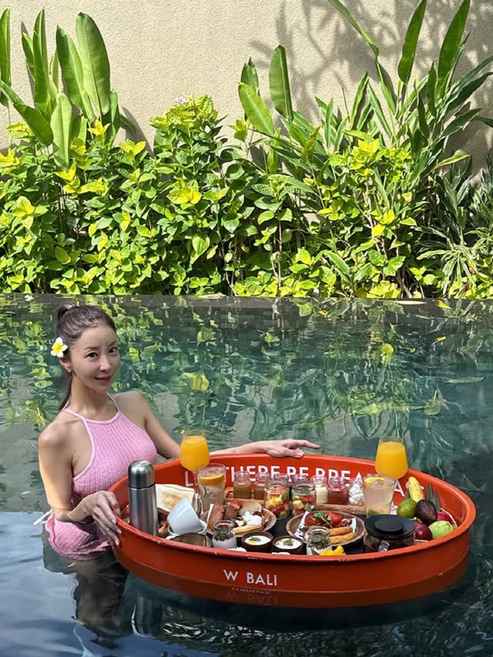 '윤정수♥' 원진서, 발리서 비키니 몸매 뽐냈다..'광저우 여신' 위엄