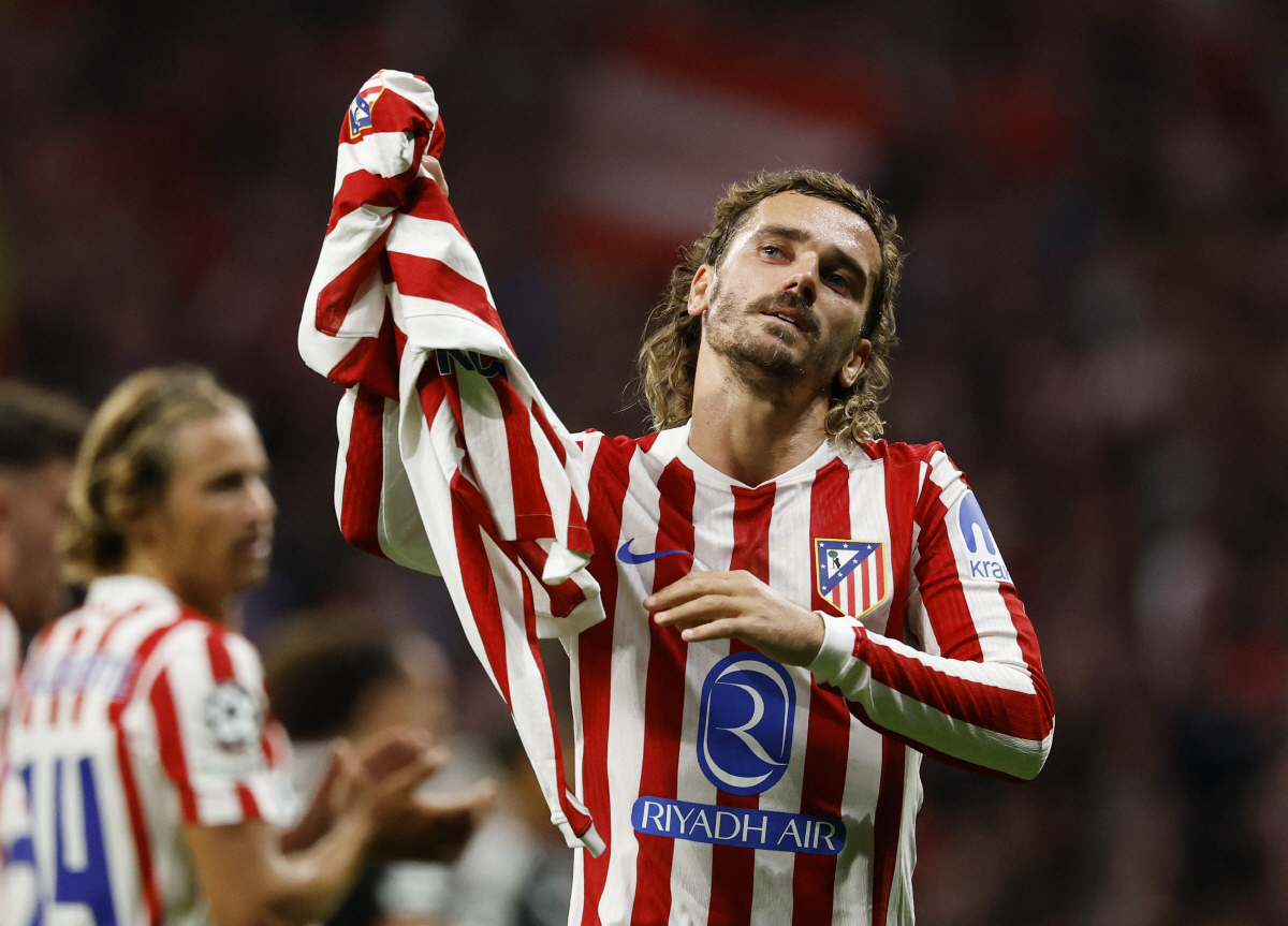 손흥민 초비상! 다시 길고 길었던 '무관의 늪' 빠지나...메시-뮐러 말…