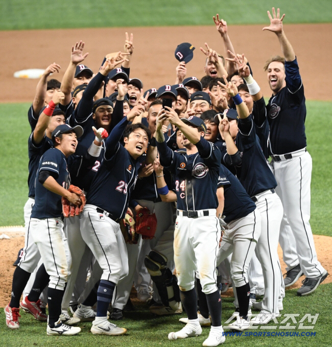 사라진지 19년된 현대도 KS 6회 진출인데... 롯데는 아직도 5회. …