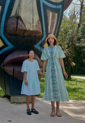 '싱글맘' 조윤희, 커플 패션에 표정까지 복붙...우월한 비율까지 '붕어빵 모녀'