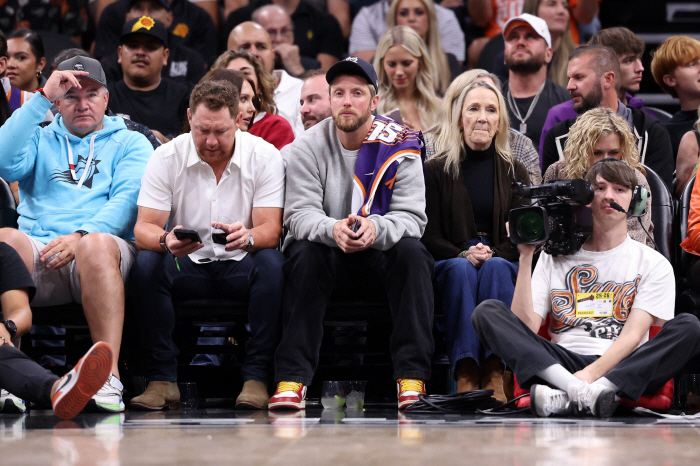 '역수출은 일본보다 한국이다' 역사상 최초, KBO 떠난 후 1160억을 벌다니