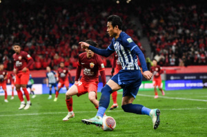 '겨울 이적 시장 들썩' 국가대표 출신 수비수 박지수, 中 우한 계약 만료 'FA 풀렸다'…K리그 구단 관심 '폭발'