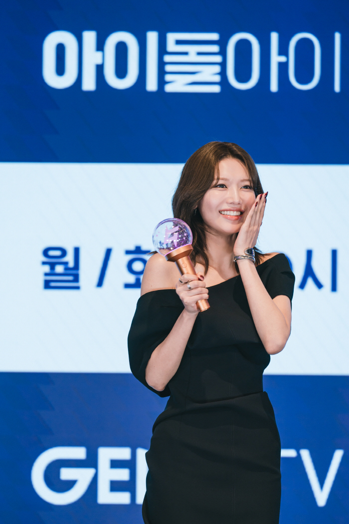 '아이돌아이' 최수영 "♥정경호와 동시기에 같은 변호사 역할? 장르는 달라"