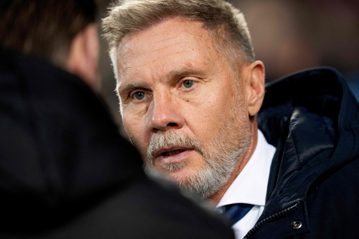 [오피셜]사실상 종신 계약 맺었던 '지한파' 감독, 단 9개월만에 전격 …