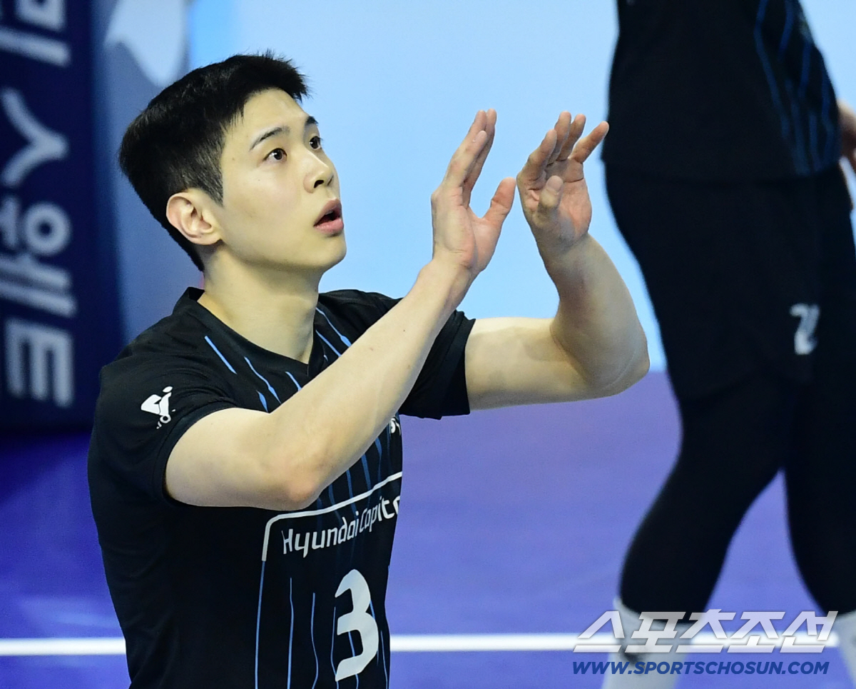 "첫 만남 때와는 다르다"…반격 준비! 현대캐피탈, 주전 세터까지 돌아왔…