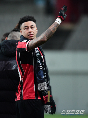 'EPL 아닌가?' FC서울서 부활→눈물 흘리며 떠난 린가드, 中→말레이시아 이적설…