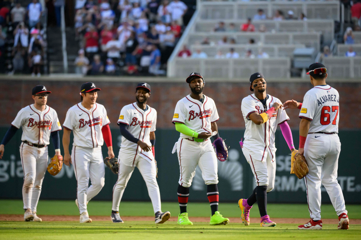 "김하성 연봉 295억원, 너무 비싼거 아니야?" 팬들 반응에도 왜 '최…