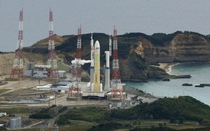日대형로켓 H3 8호기 발사 직전 중단…