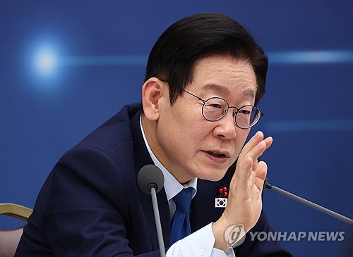 李대통령, 웨스팅하우스 언급 "어떻게 韓기업에 횡포 부리나"